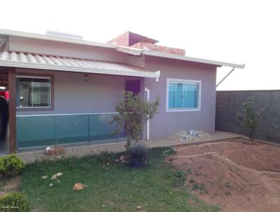 Casa para Venda, em Brumadinho, bairro Varjão, 2 dormitórios, 2 banheiros, 1 suíte, 5 vagas