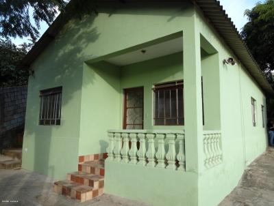 Casa para Locação, em Brumadinho, bairro Planalto, 3 dormitórios, 1 banheiro, 1 vaga