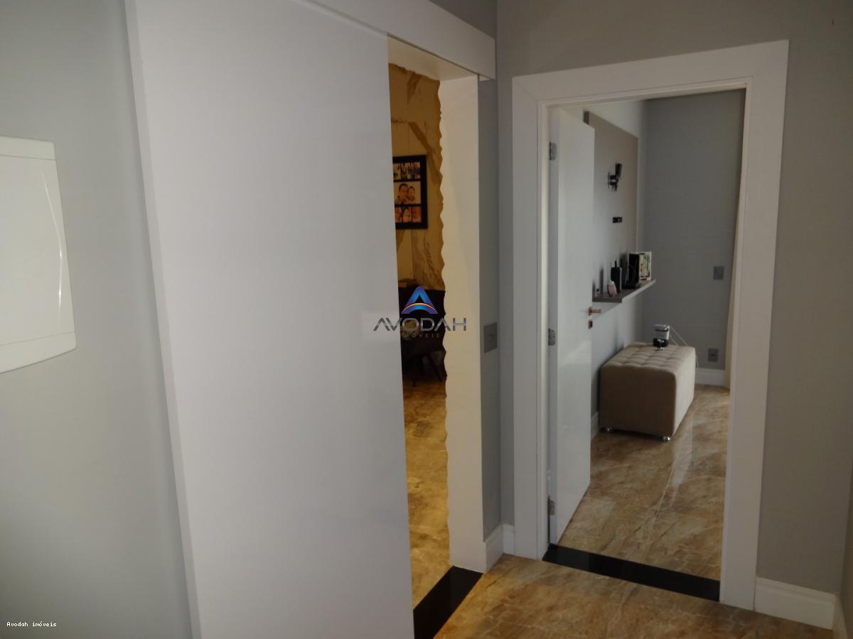 Casa para alugar com 3 quartos, 1000m² - Foto 13