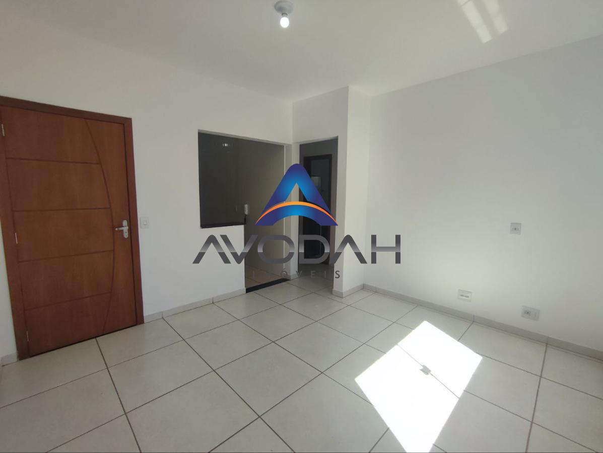 Apartamento para alugar com 2 quartos, 360m² - Foto 2